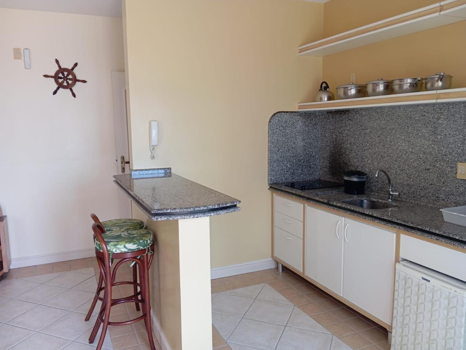 Florianópolis Golfinhos Apart-Hotel - Apto Terreo Frente Ao Mar!!! المظهر الخارجي الصورة
