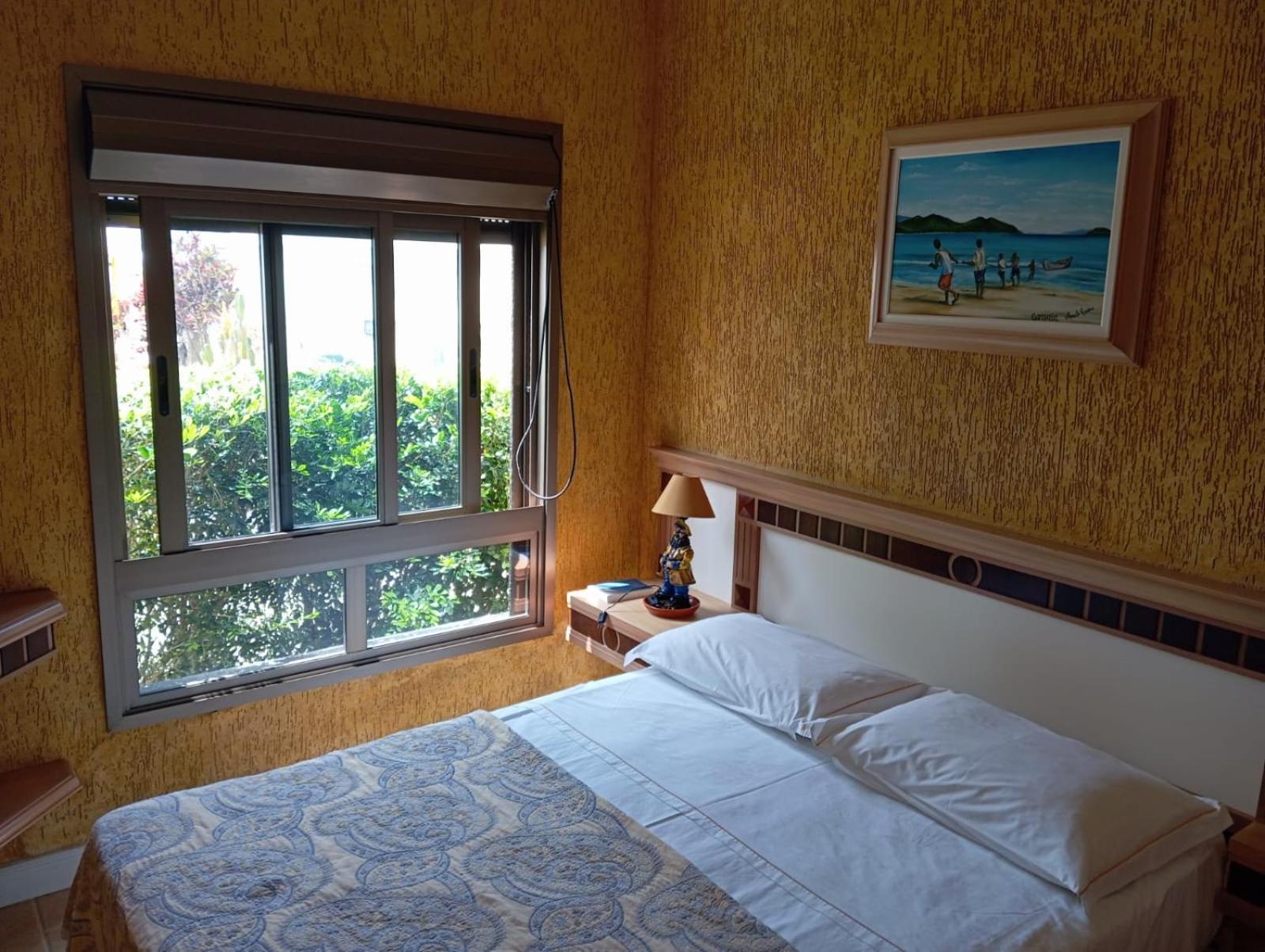 Florianópolis Golfinhos Apart-Hotel - Apto Terreo Frente Ao Mar!!! المظهر الخارجي الصورة